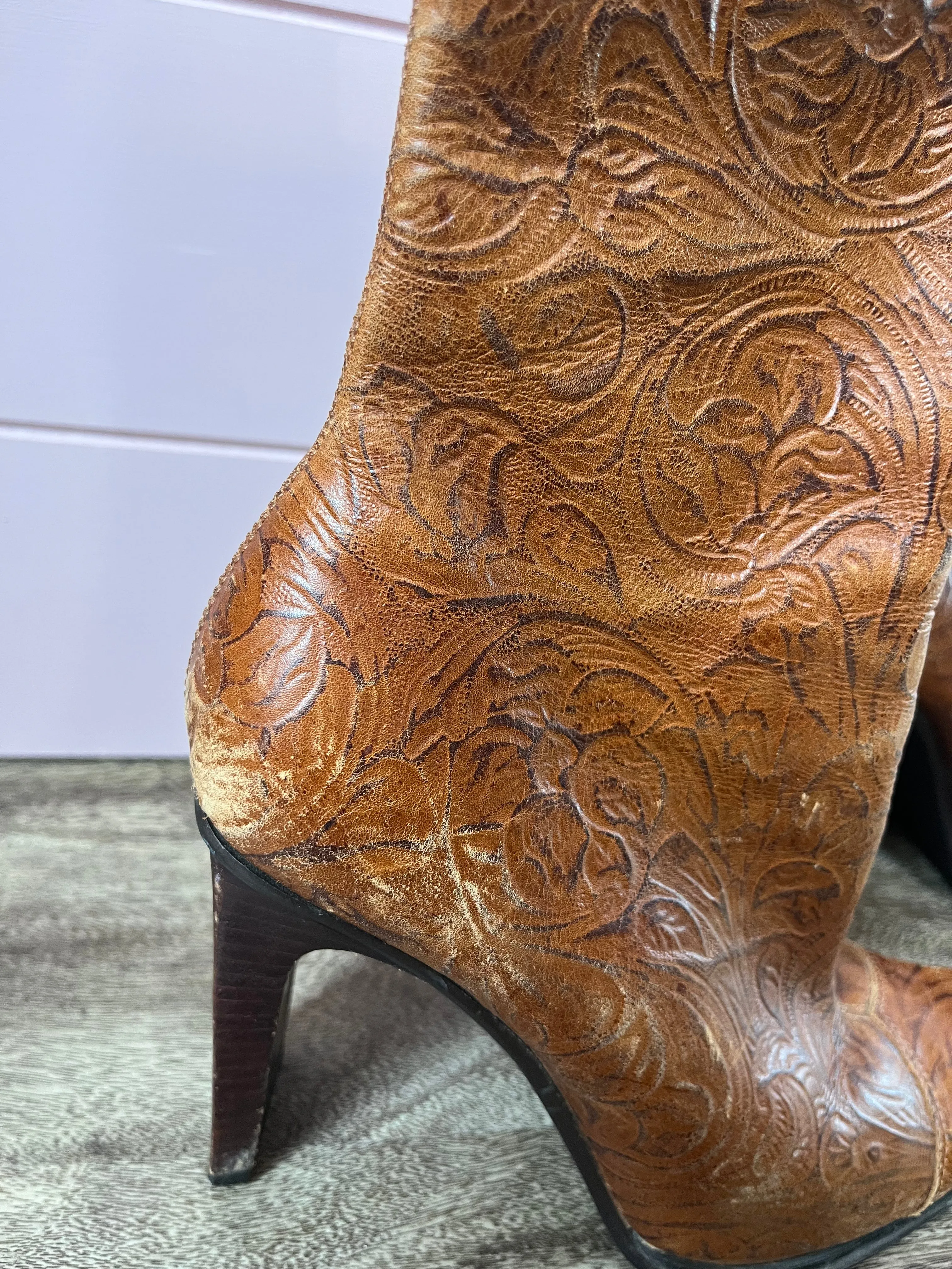 7.5B Steve Madden Brisa Calf High Western Leather Heeled Boots
