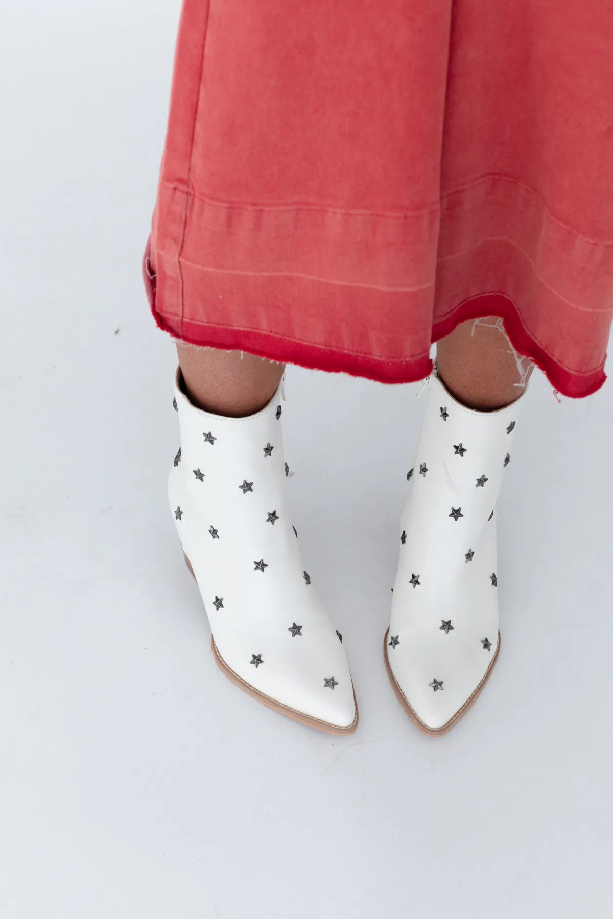 Lulu Star Studded Boots - White