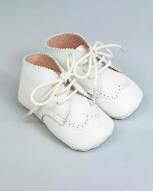 Oliver Cream Leather Brogue Crib Shoe