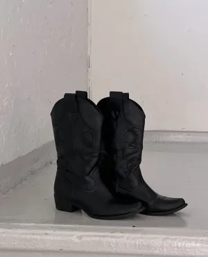 Oslo cowboy boots - black with black stitching