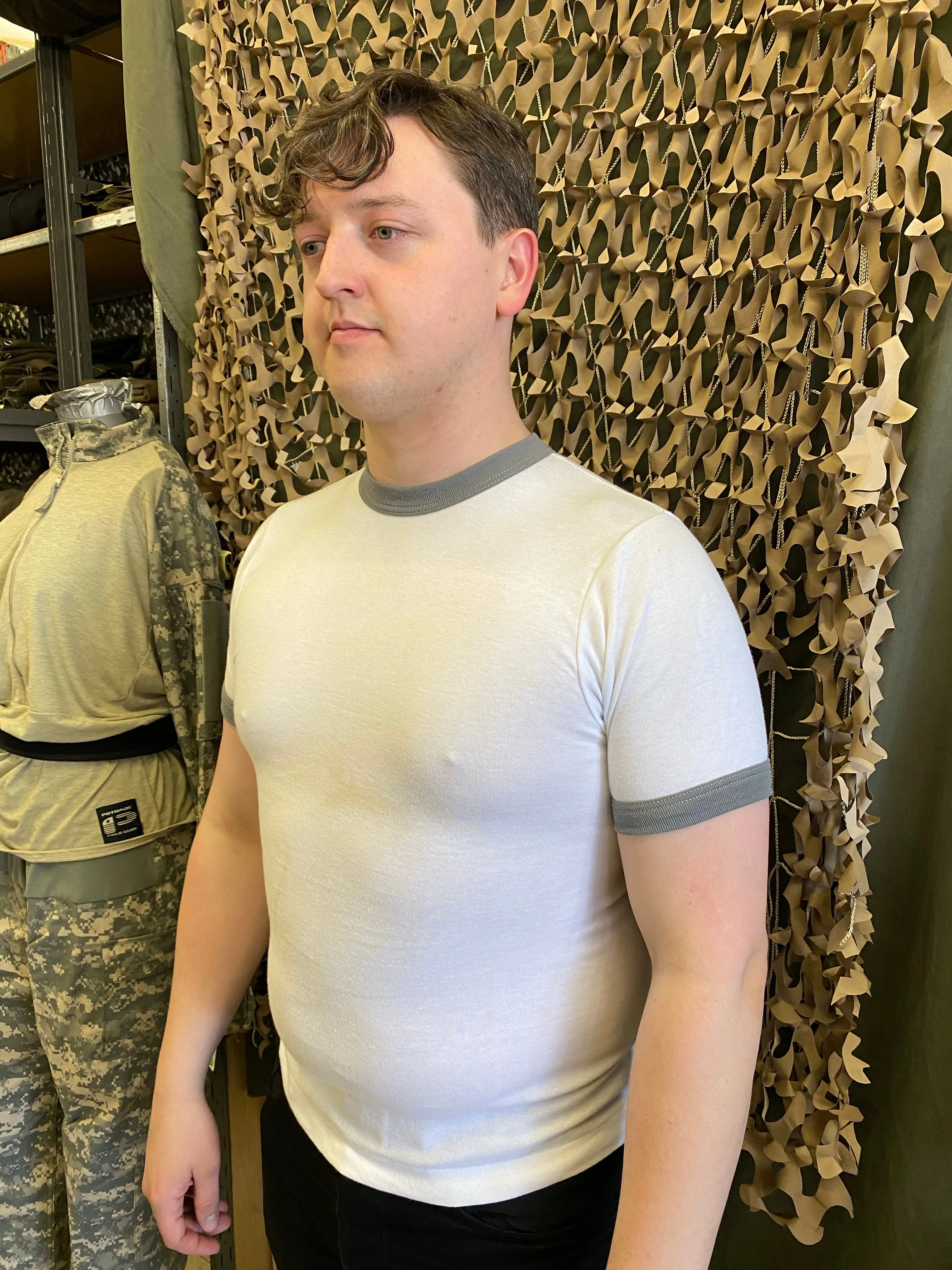 Vintage Canadian Forces P/T Ring Neck T-Shirt