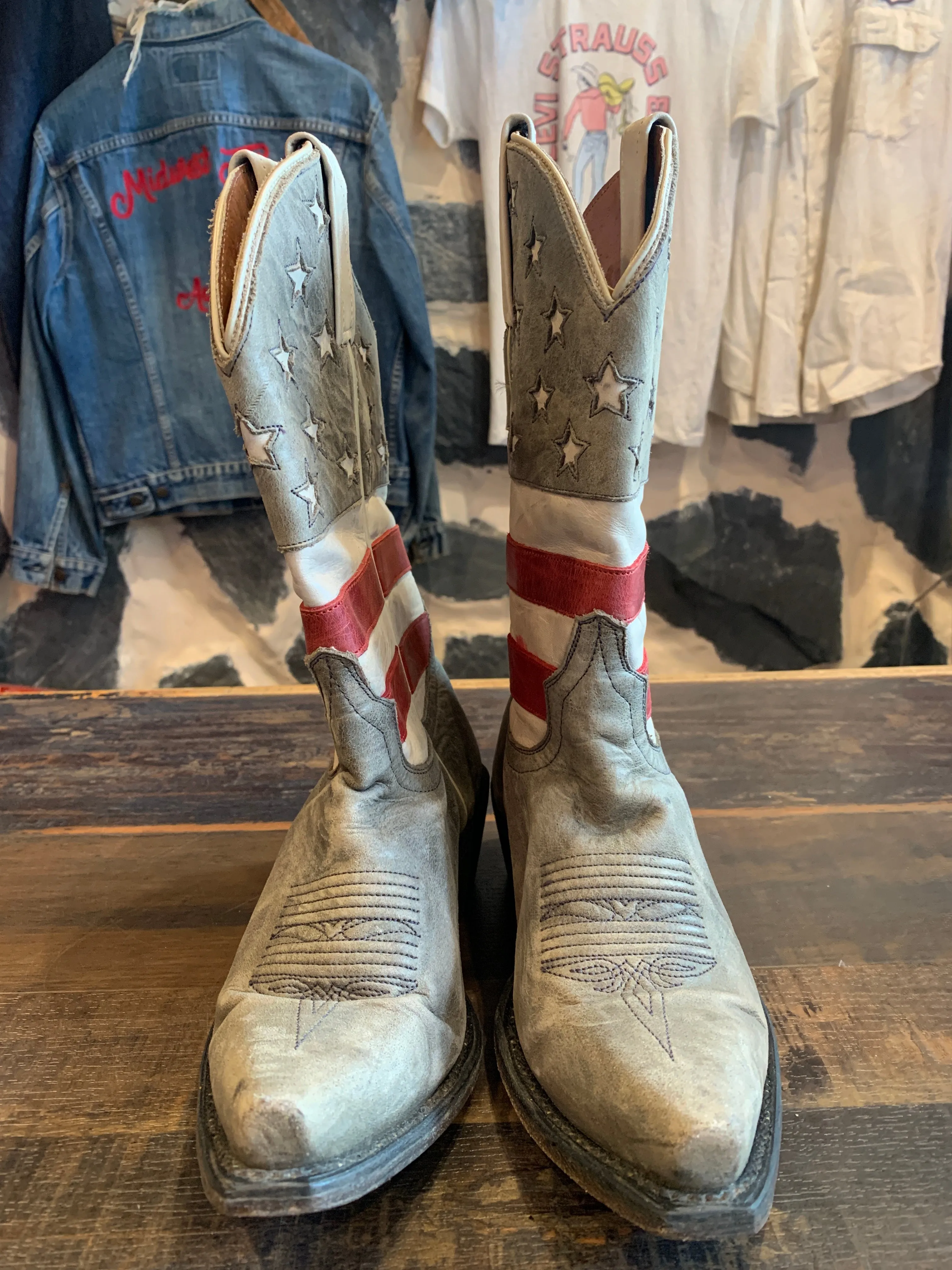 Vintage USA Flag Colt Ford,  Womens 6.5